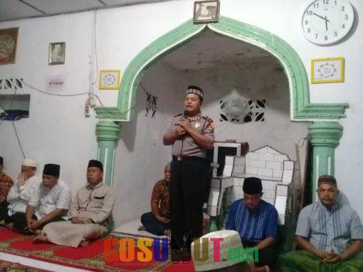 Waka Polsek Kualuh Hulu Pimpin Safari Subuh di Masjid Al Munawaroh