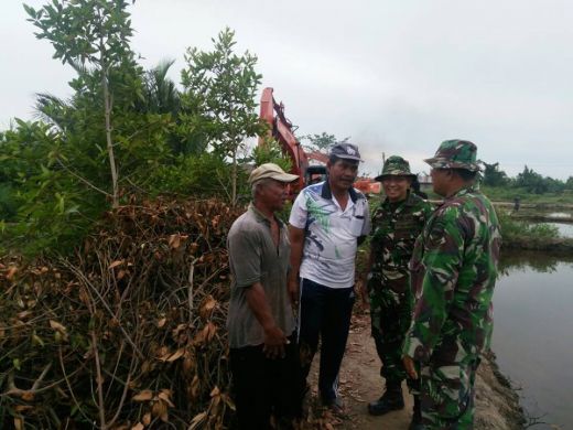Ratusan Prajurit TNI Semangat Laksanakan Program TMMD di Belawan
