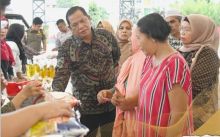 Wali Kota Padang Sidempuan Tinjau Pelaksanaan Gerakan Pangan Murah