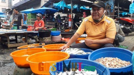 Di Tebingtinggi, Omset Penjual Ikan Basah Anjlok