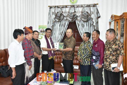 Bupati Soekirman Tatap Muka Bersama Yayasan Pelestarian Kebudayaan Batak