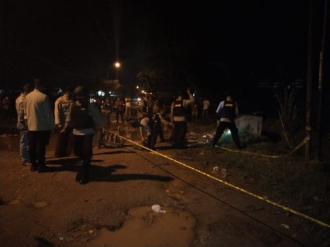 Tim Jibom Brimob Polda Sumut Evakuasi Temuan Granat di Tebingtinggi