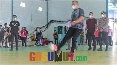 Wali Kota Sibolga Buka Pertandingan Futsal Antar Pelajar