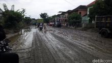 Pascabanjir di Medan, Lumpur di Tanjung Selamat Masih Tebal