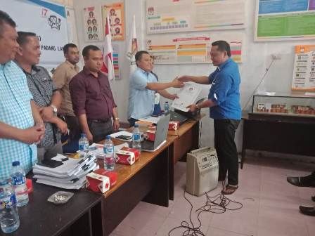KPU Plenokan Penetapan DCS Bacaleg DPRD Kabupaten Palas