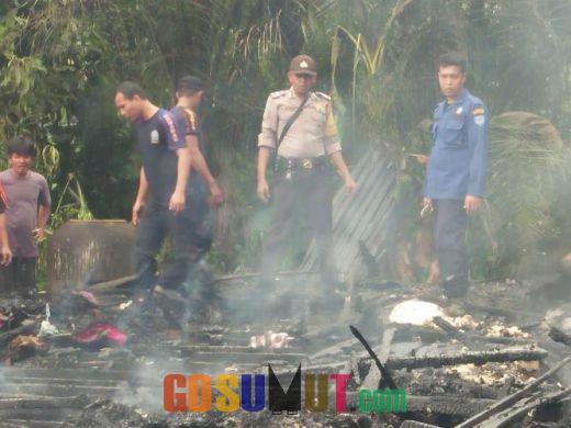Arus Listrik tak Stabil, 1 Unit Rumah di Labuhan Bilik Musnah Terbakar