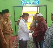 BAZNAS Sumut Salurkan Bantuan kepada 50 Orang Kaum Dhuafa di Mesjid Raya Bahorok
