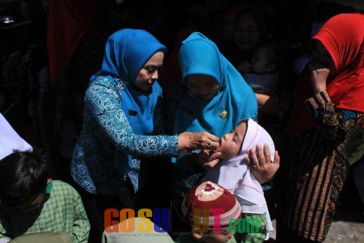 Pemkab Labuhanbatu Gelar SUB PIN Polio di Posyandu Rambutan Kelurahan Urung Kompas
