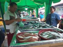 Pedagang Ikan Pasar Induk Pindah Ke Depan, Optimis Penjualan Laris