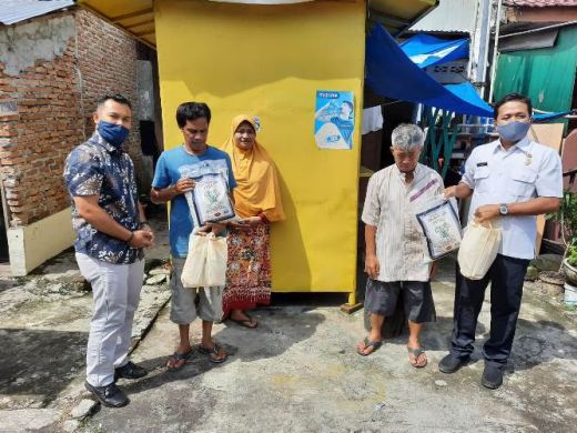 BPJS Kesehatan Medan Distribusikan Paket Sembako kepada Masyarakat