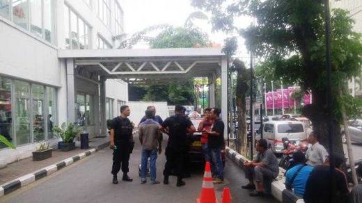 Sopir Bluebird Bentrok dengan Sopir Taxi Ekspres di Medan, Pengemudi Betor dan Juru Parkir Ikutan Gaduh