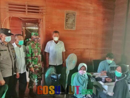 Kasat Reskrim Palas Pantau Pelaksanaan Vaksinasi di Puskesmas Tanjung Botung
