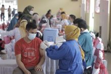 Warga Sidimpuan Antusias Ikuti Vaksinasi Menyambut HUT ke 76 Republik Indonesia