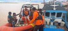 Kapal Nelayan Karam di Perairan Pulau Tamang Madina, 14 ABK Berhasil Dievakuasi Basarnas Medan 