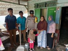 Polsek Marbau Bersama Tim Kesehatan Kunjungi anak yang Tergolong Stunting