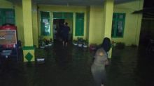 Hujan Lebat, Kantor Satpol PP Padangsidimpuan Tergenang Air