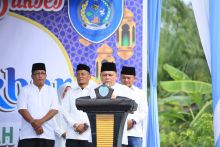 Sekdakab Labuhanbatu Buka Yasin Akbar 3 Kecamatan di Masjid Raya Labuhanbilik