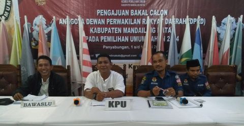 KPU Madina Tutup Pendaftaran Bacaleg, 4 Partai Politik Gagal Ikut Pemilu 2024