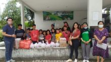 GrabFood Bagikan Ribuan Paket Makanan ke Anak Yatim dan Tenaga Medis di Medan