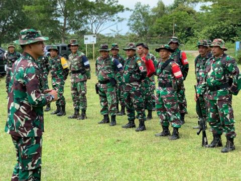 Dandim 0103 Aceh Utara Tinjau Latihan Menembak Prajurit TNI