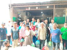 Kader PKN Bersama 4 Komunitas Berbagi 260 Paket Sembako kepada Warga Kurang Mampu
