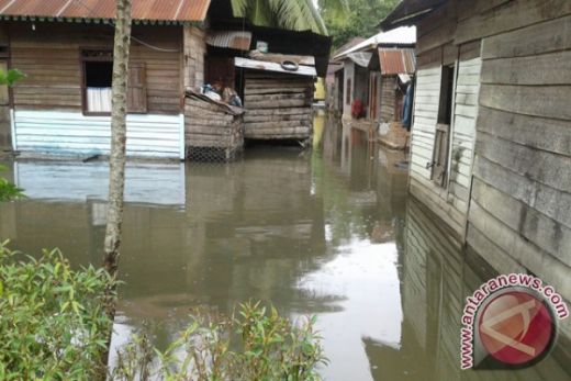 Sorimanaon Tapsel Terendam Banjir