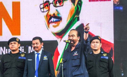 Kejam Kali Bah ! Kabarnya Erry Nuradi Dipecat dari Ketua DPW Nasdem Sumut