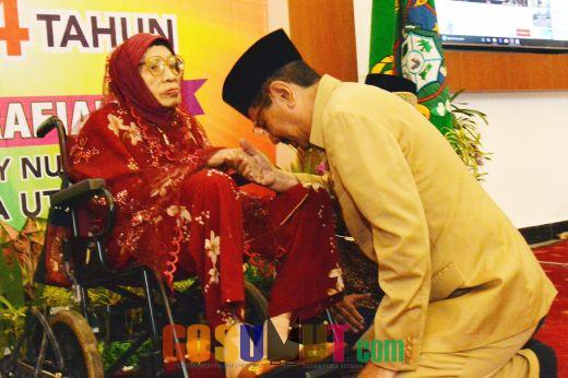 Tengku Erry Bersyukur Miliki Ibu Bertuah, Lahirkan 2 Pemimpin di Sumut