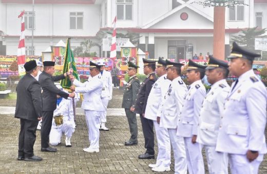 Enam Kecamatan Terima Tunggul Kecamatan Terbaik se-Sumut 2022 di Sipirok