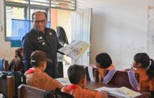 Tingkatkan Mutu Pendidikan, Pj Wali Kota Padangsidimpuan Laksanakan Sidak ke Sekolah