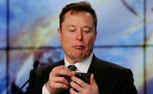 Berkicau di Twitter, Elon Musk Digugat Investor