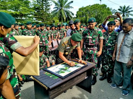 Letjen TNI Edy Rahmayadi Reuni Akbar di Yonif Raider 100/Prajurit Setia