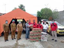 Pandawa Lima News Berikan Bantuan Korban Bencana Banjir dan Kebakaran