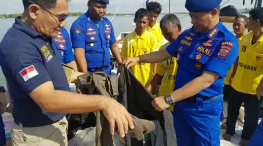 Kapal Bawa 400 Bal Pakaian Bekas Ditangkap, Nahkoda dan ABK Diperiksa