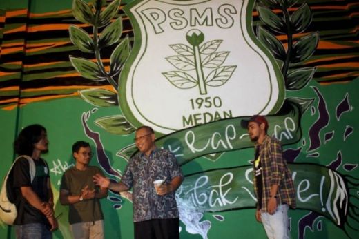 Bikin Cantik Medan, Akhyar Apresiasi Seni Mural Anak Muda di Stadion Teladan