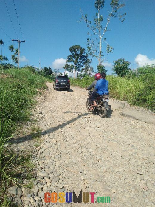 Warga Mengeluh Jalur Lintas wisata Batu Katak Kupak-Kapik, Butuh Perbaikan