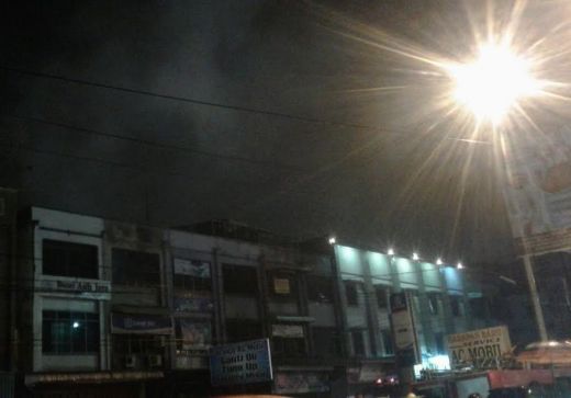 Diduga Akibat Korslet, Bank BRI di Jalan Juanda Medan Terbakar