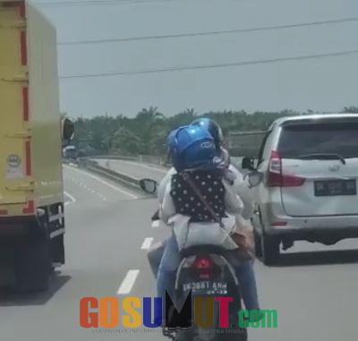 Viral... Pengendara Honda Beat Masuk Ruas Jalan Tol Tanjung Morawa - Medan