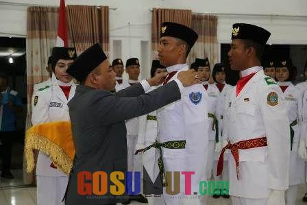 Plt. Bupati Labuhanbatu H Andi Suhaimi Gelar Pengukuhan Pasukan Pengibar Bendera Pusaka