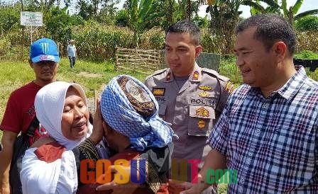 Kapolsek Percut Pertemukan Anak Hilang asal Malang