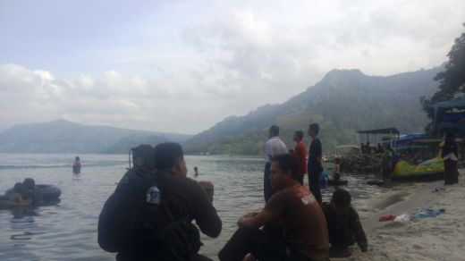 Ini Dia Jawaban Kadis Pariwisata Terkait Lintah dan Kutu Serang Danau Toba