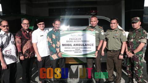 Bank Aceh Serahkan 1 Unit Ambulance ke  RS Kesrem TNI-AD