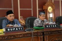 DPRD Setujui Ranperda Tentang Pertanggungjawaban Pelaksanaan APBD Kabupaten Labuhanbatu 2017
