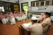 Relawan Fahmi Ummi Bacakan Yasin 41 dan Doa Bersama untuk Kemenangan Akhyar-Salman