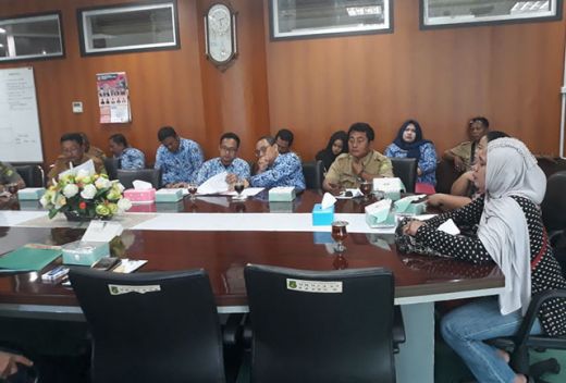 Juriati Merasa Diperlakukan Tidak Adil Ngadu ke Komisi D DPRD Medan
