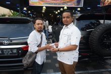 Relawan Bobby Nasution Ikuti Galang Dana untuk Shakila