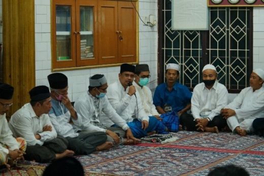 Bobby Nasution Subuh Berjamaah di Pinggiran Kota Medan