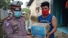 Polres Sergai Gelar Bakti Sosial Kepada Anak Yatim dan Korban Banjir