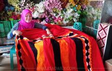 Wanita Berdarah Aceh Mendekor Pelaminan Bobby-Kahiyang