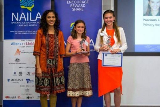 Remaja Adelaide Raih Penghargaan Bahasa Indonesia